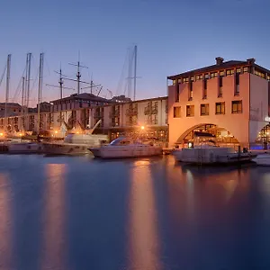 Nh Collection Marina Genoa