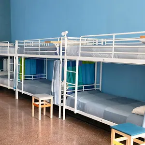 Hostel Manena, Genua